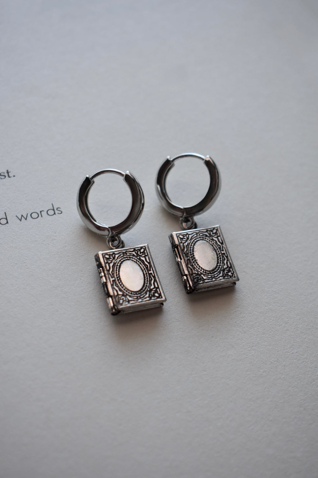 Storybook Locket Huggies - Silver