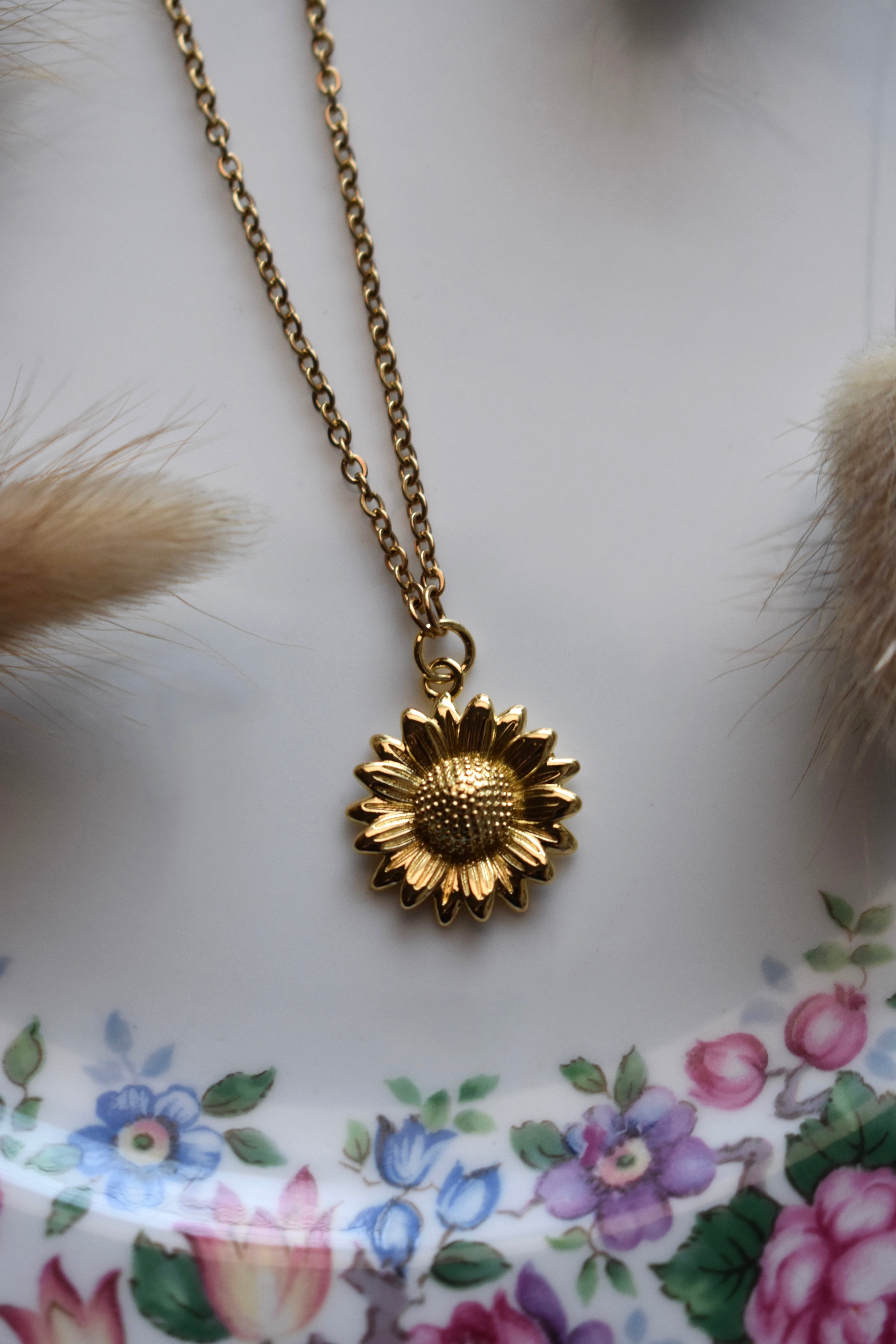 18k gold plated Sunflower - Necklace