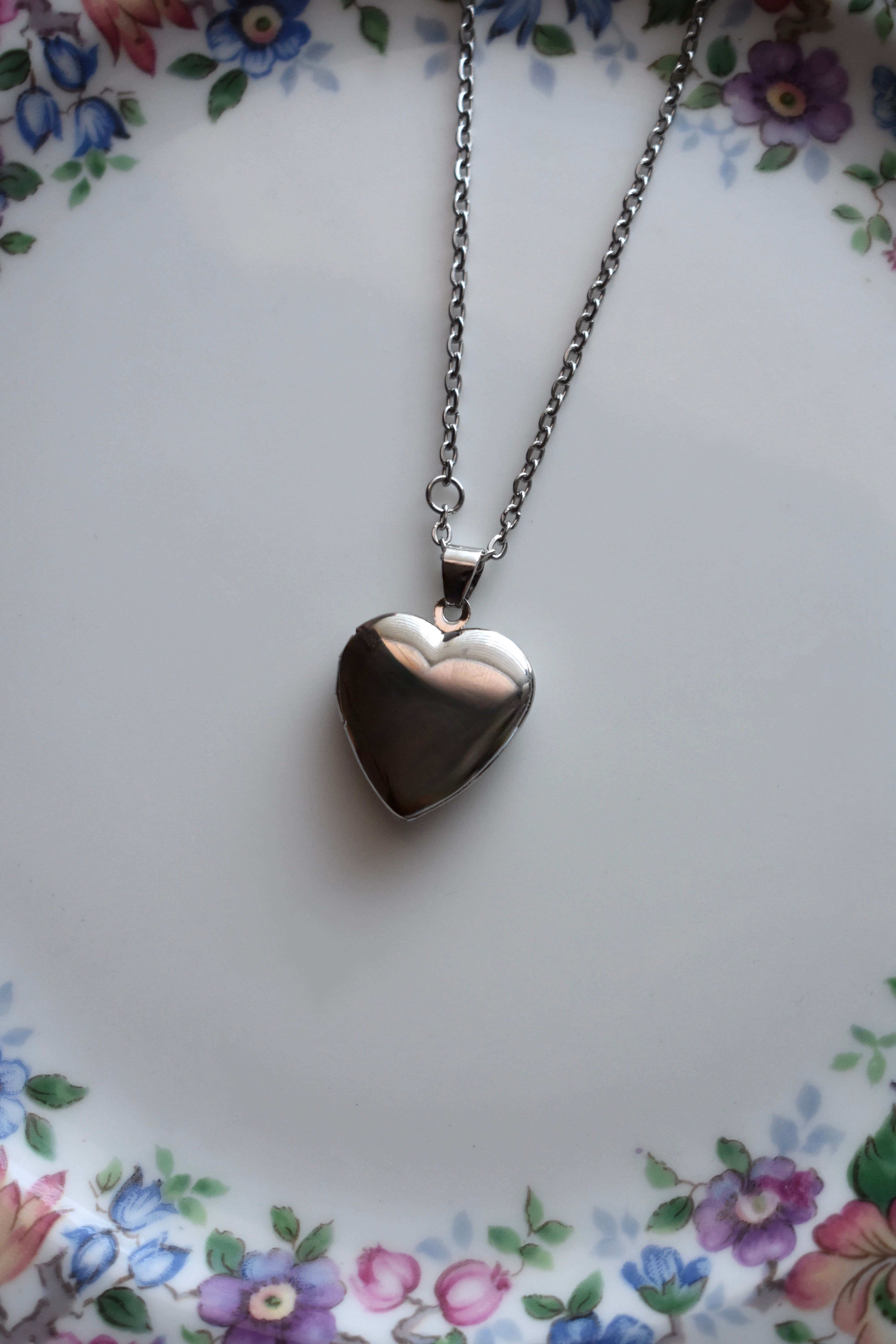 Cordelia Heart Locket - Silver