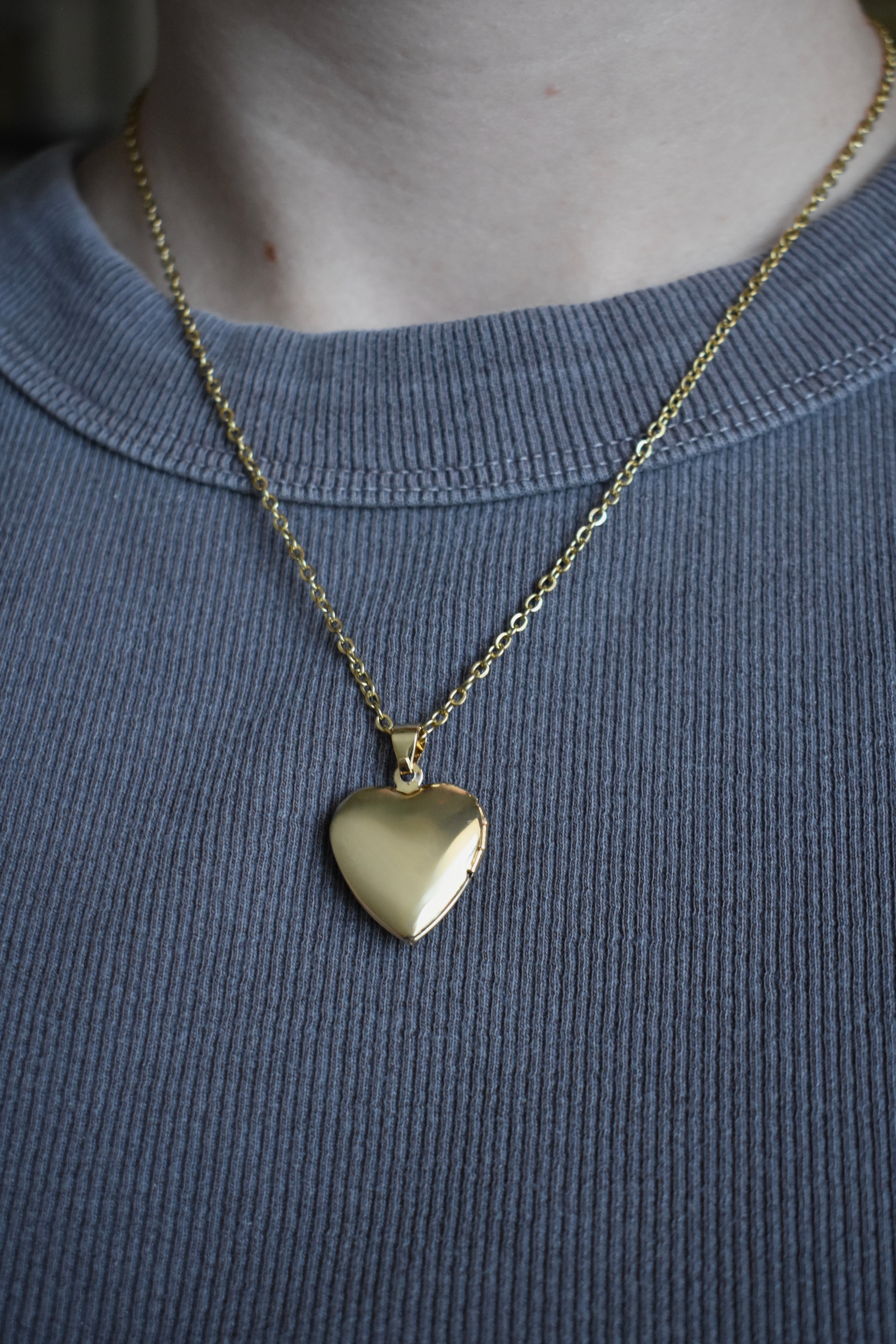 Cordelia Heart Locket - Gold