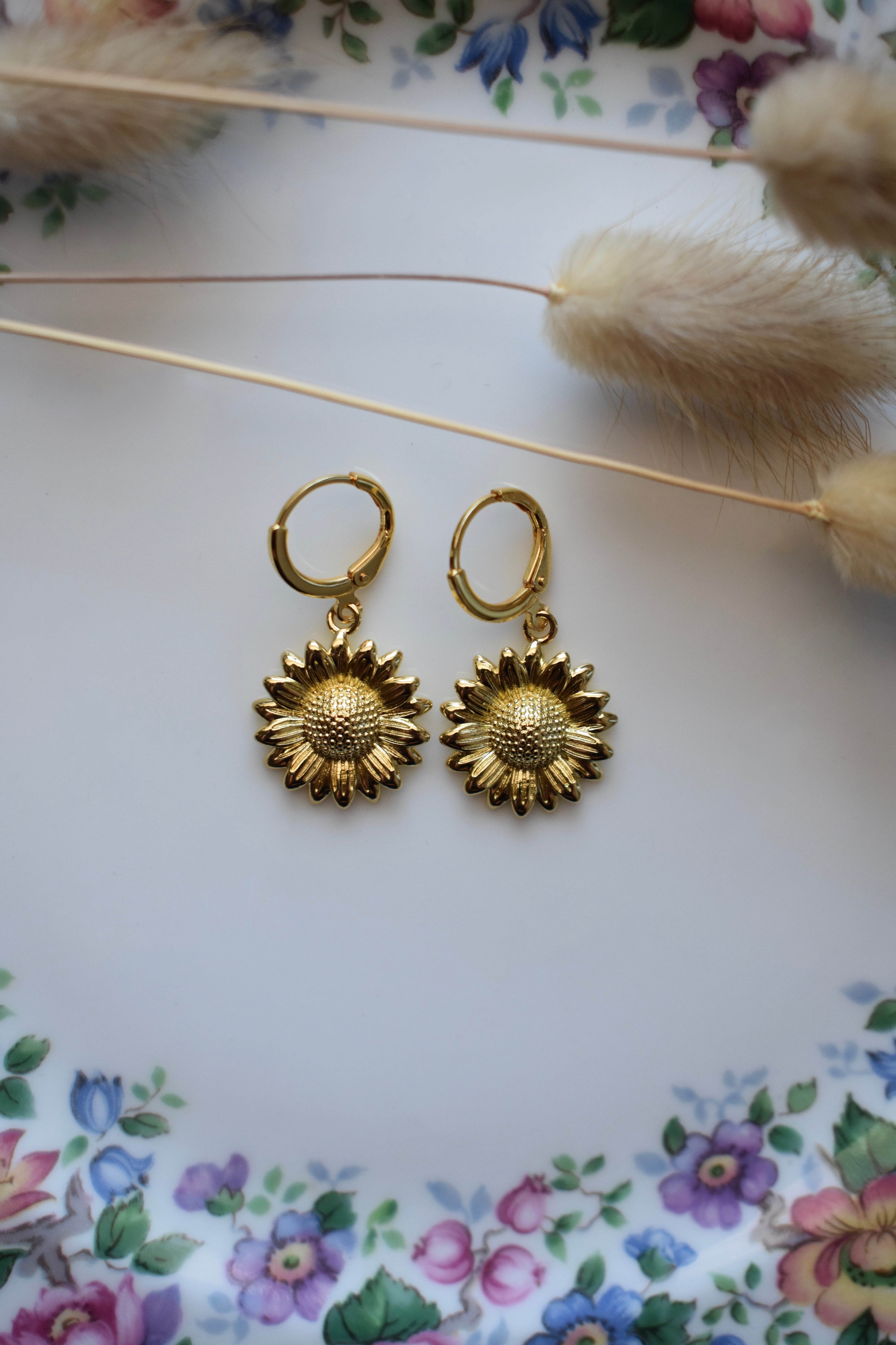 18k gold plated Sunflowers - Huggies