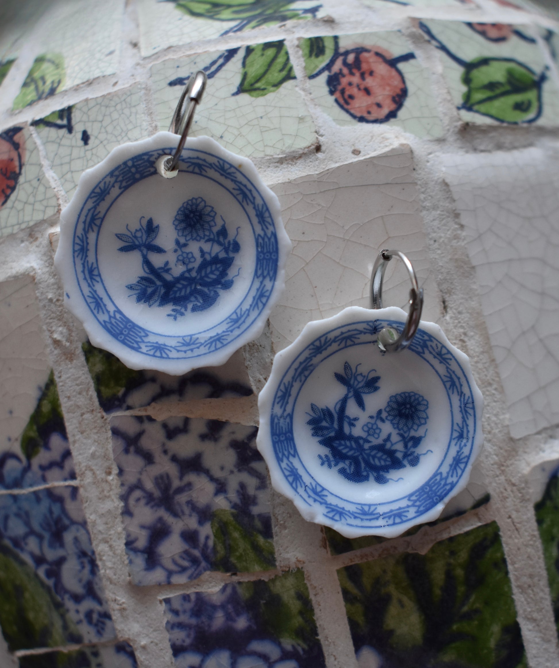 Willow China Plates - Huggies