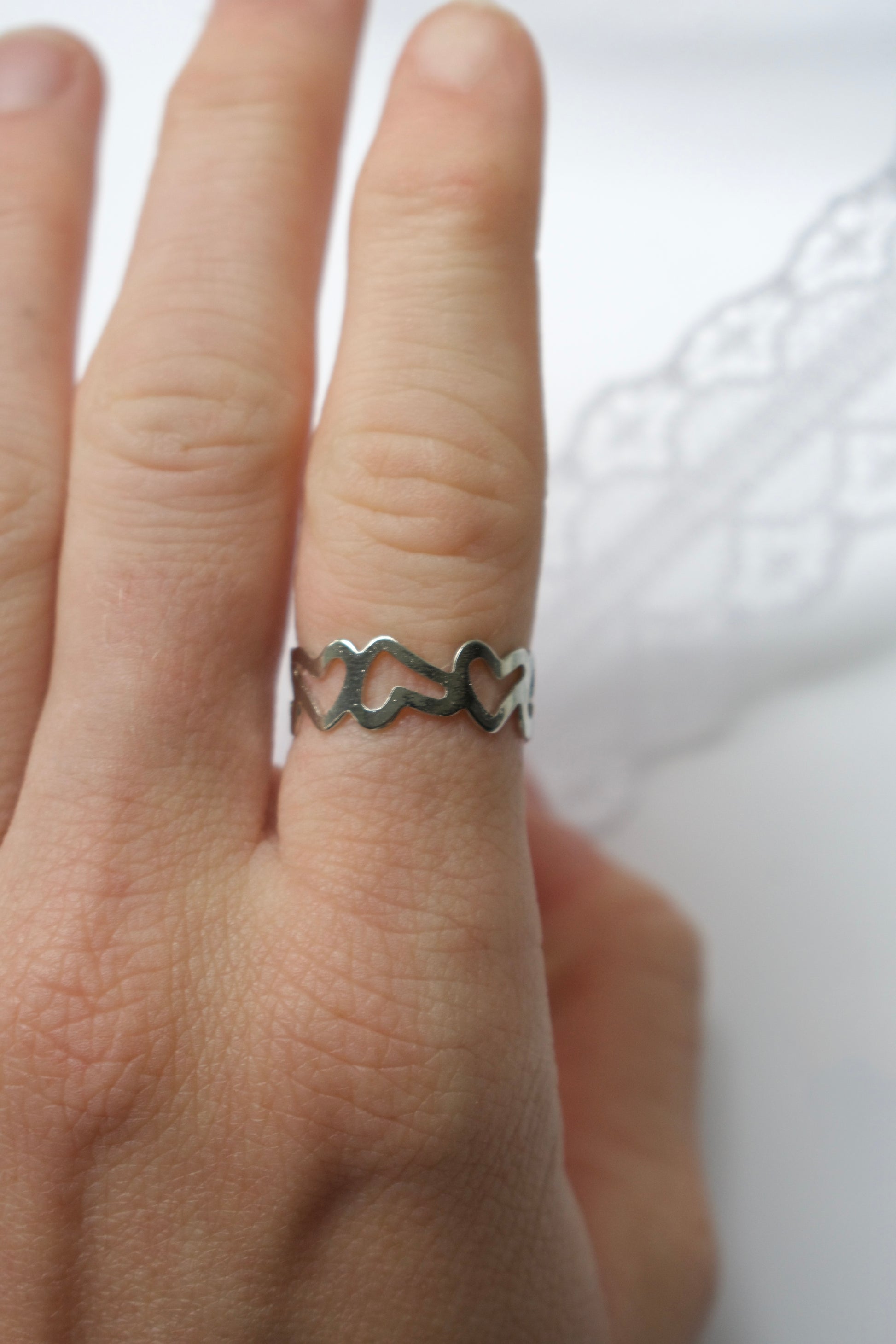 The Lovely Hearts Ring