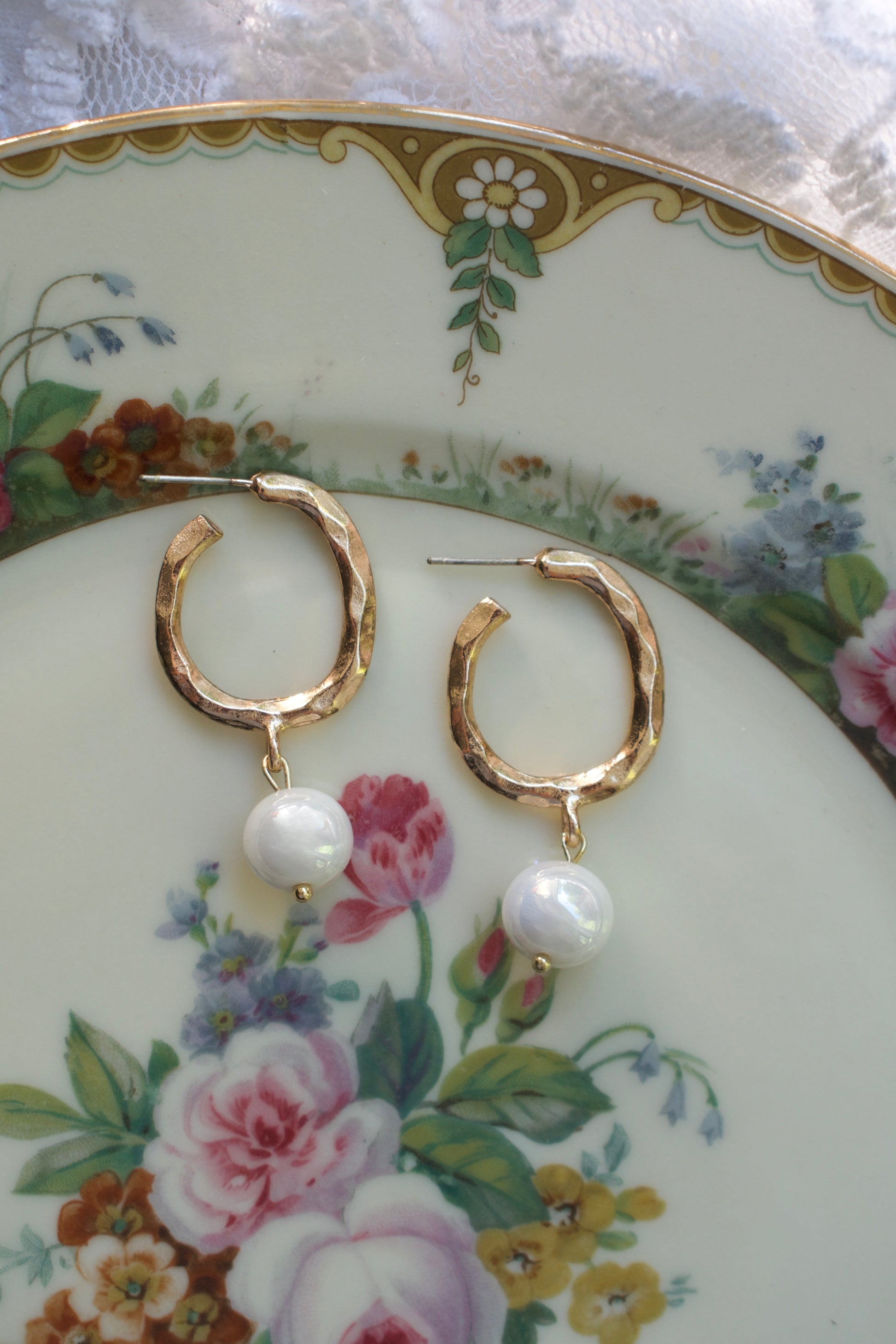The Phoenix Pearl Earrings