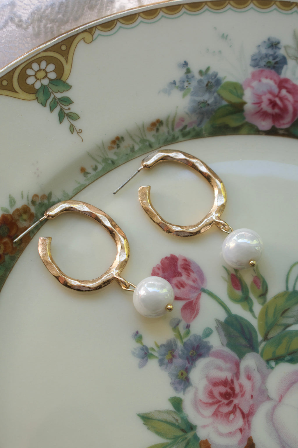 The Phoenix Pearl Earrings