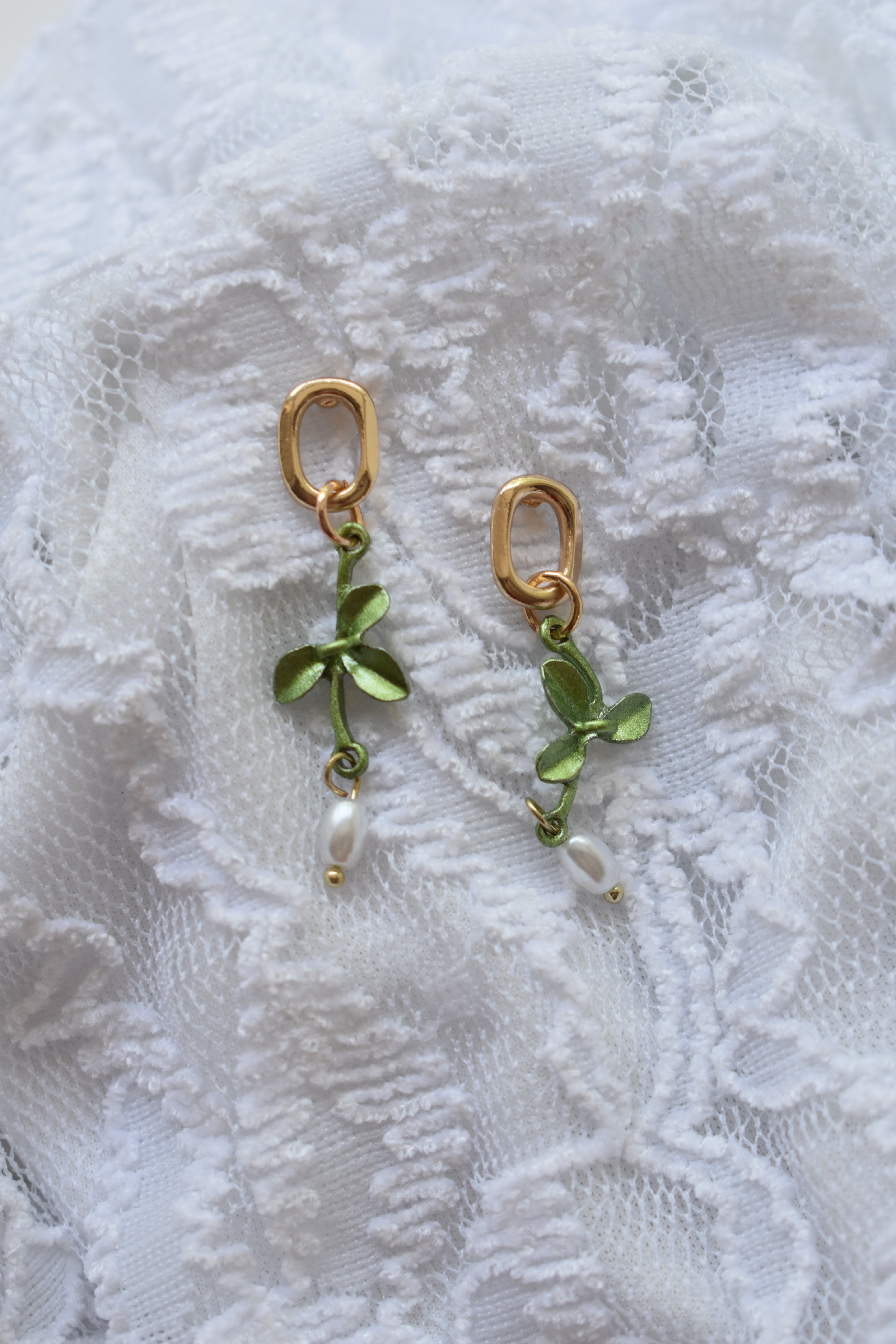 Tiny Tulips - Mismatch Earrings