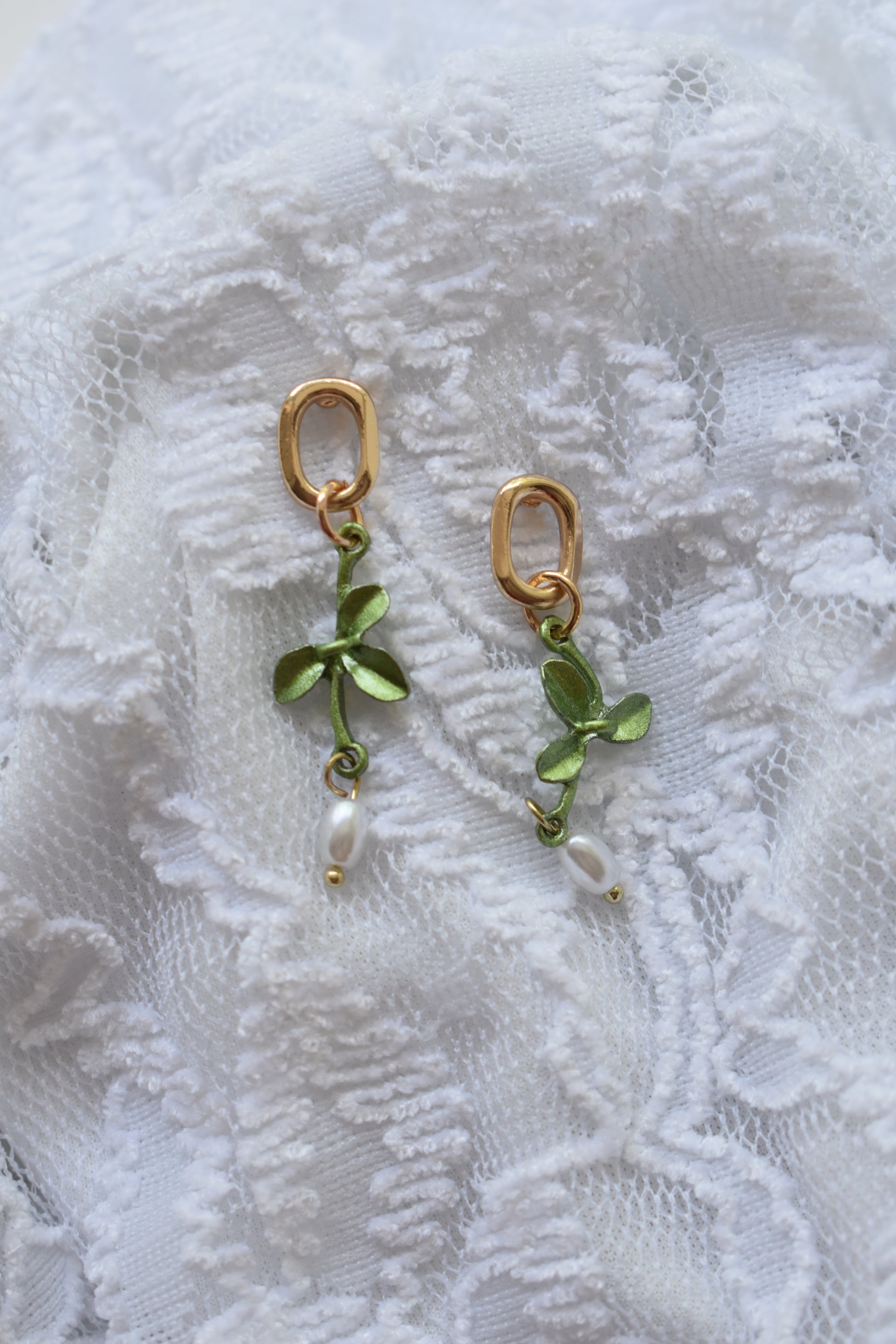 Tiny Tulips - Mismatch Earrings