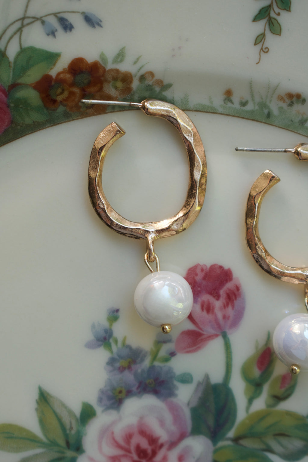 The Phoenix Pearl Earrings