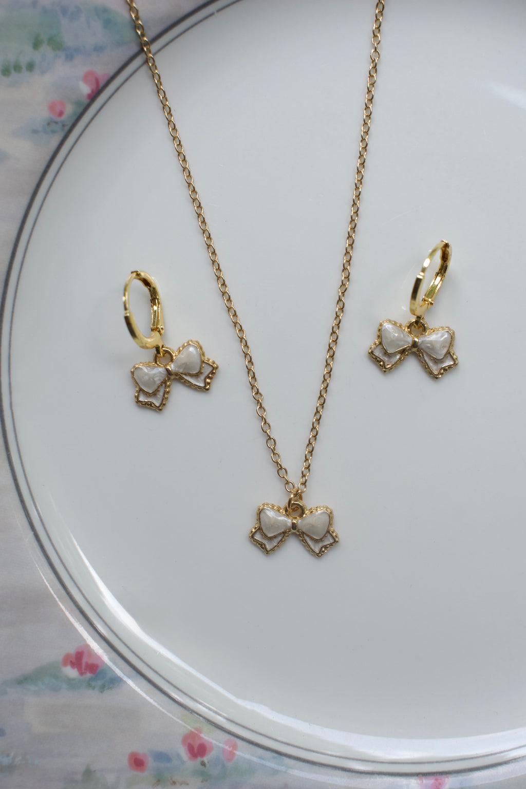Bows & Bow Set