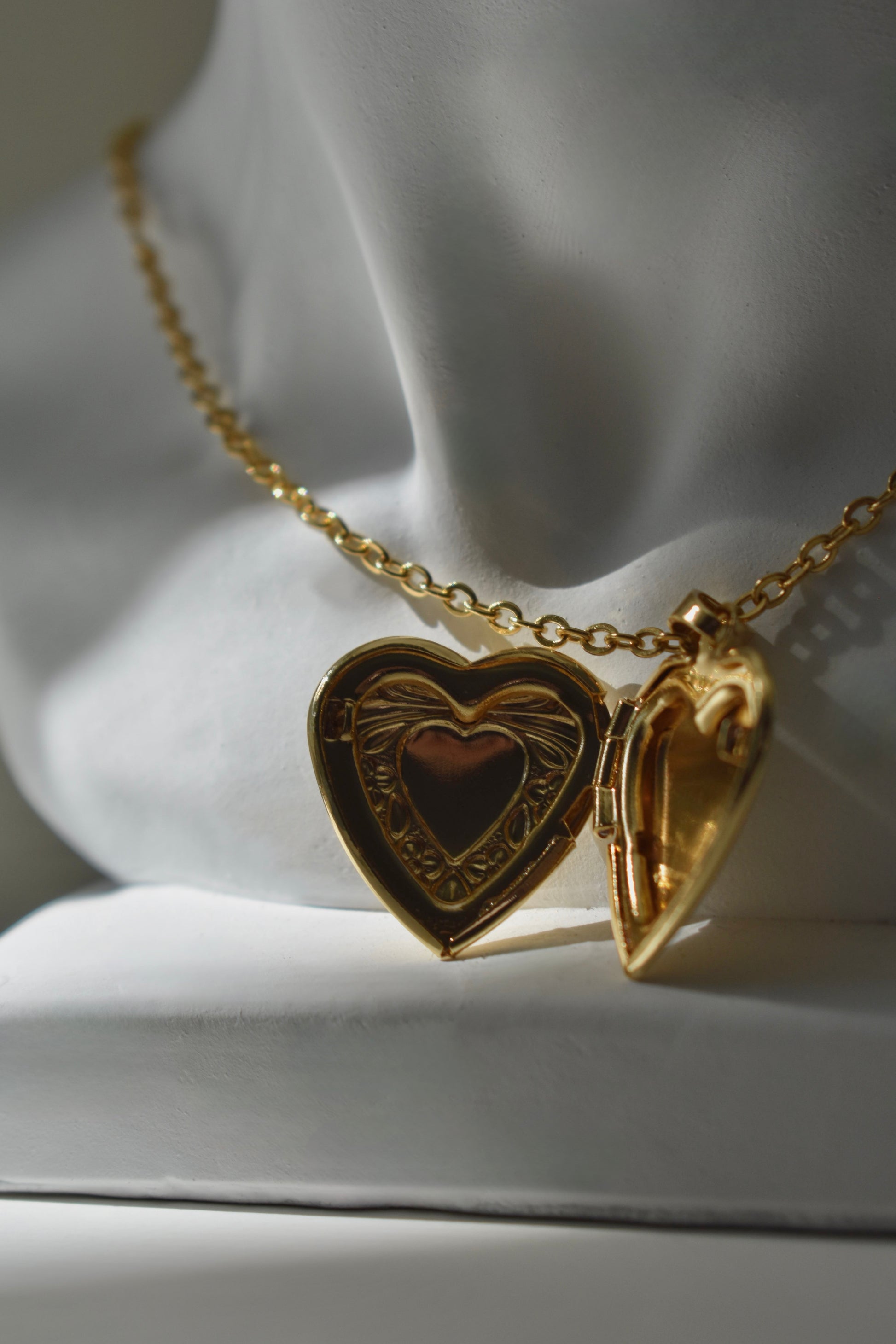 WillowTate's Love Locket