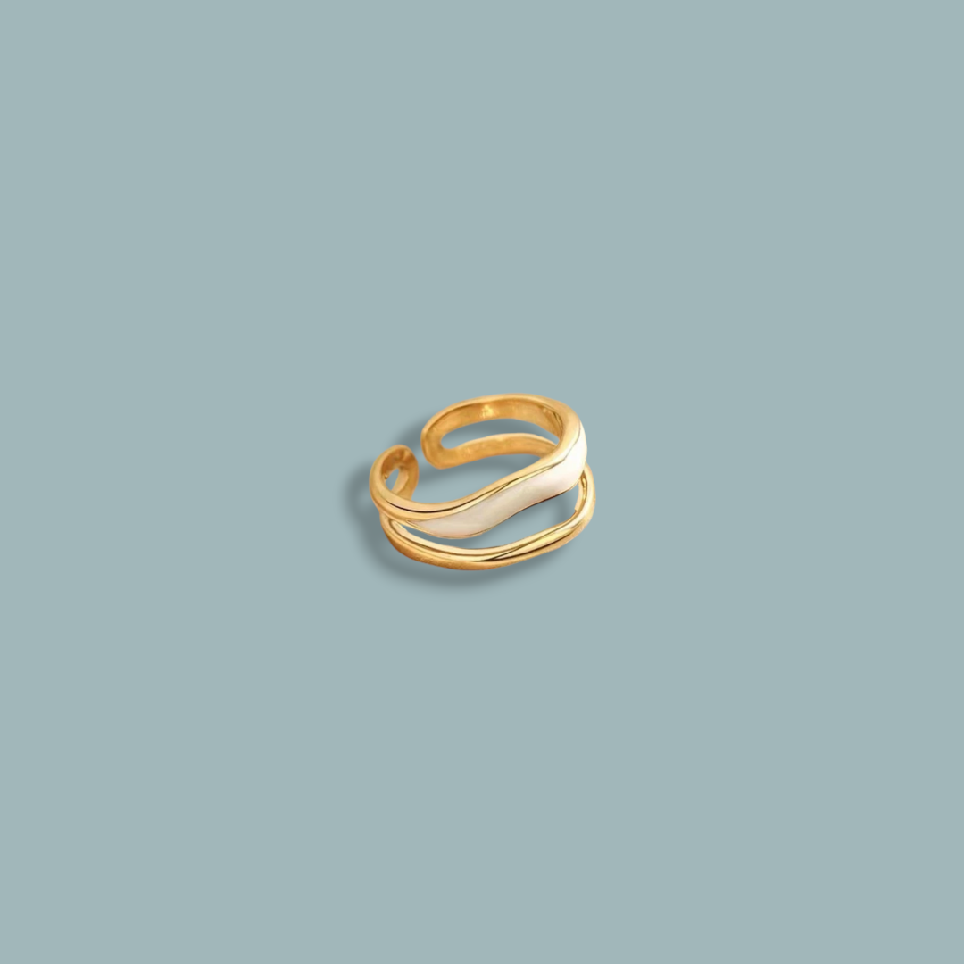Alluring Double Layered Ring