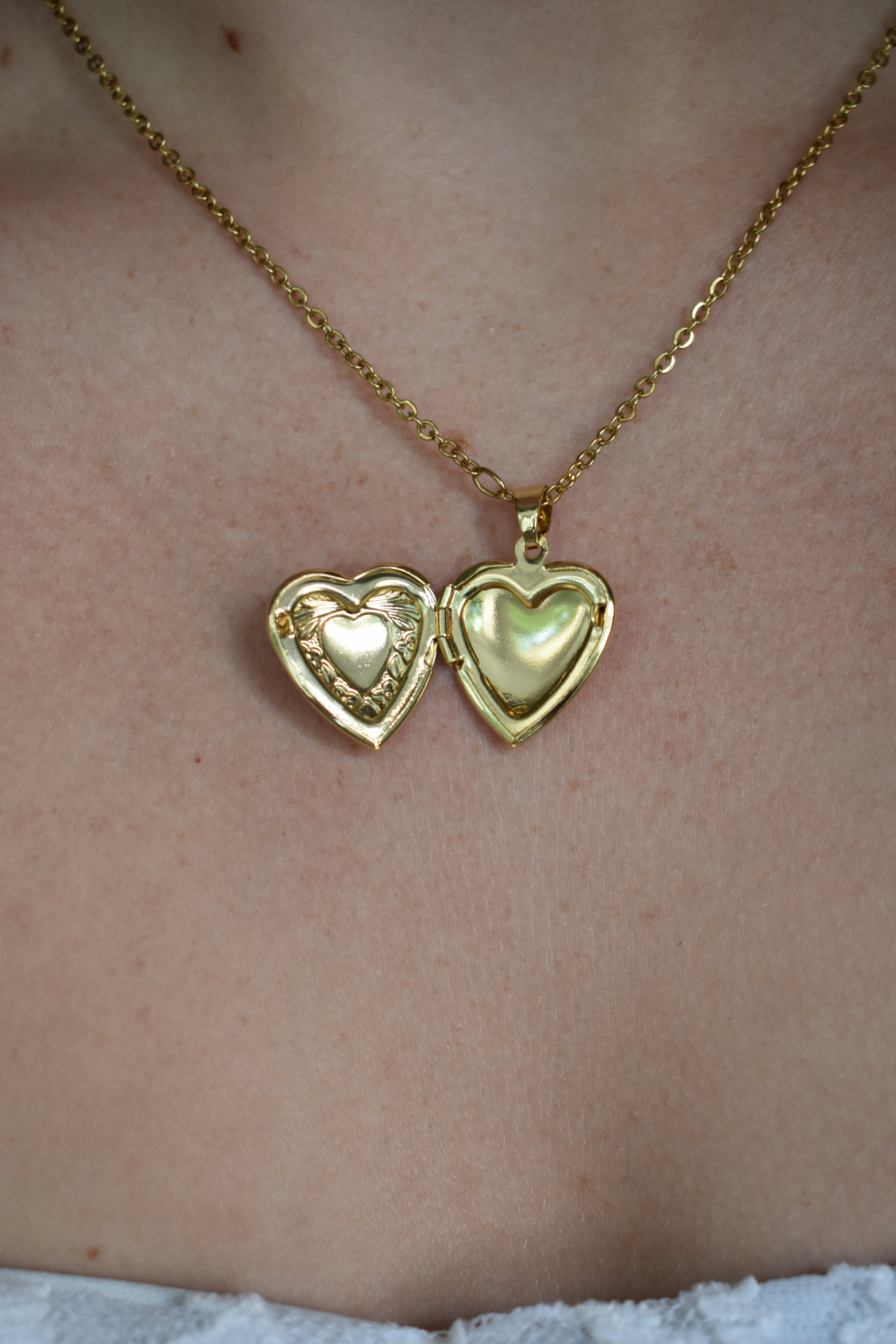 WillowTate's Love Locket