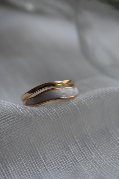 Alluring Double Layered Ring