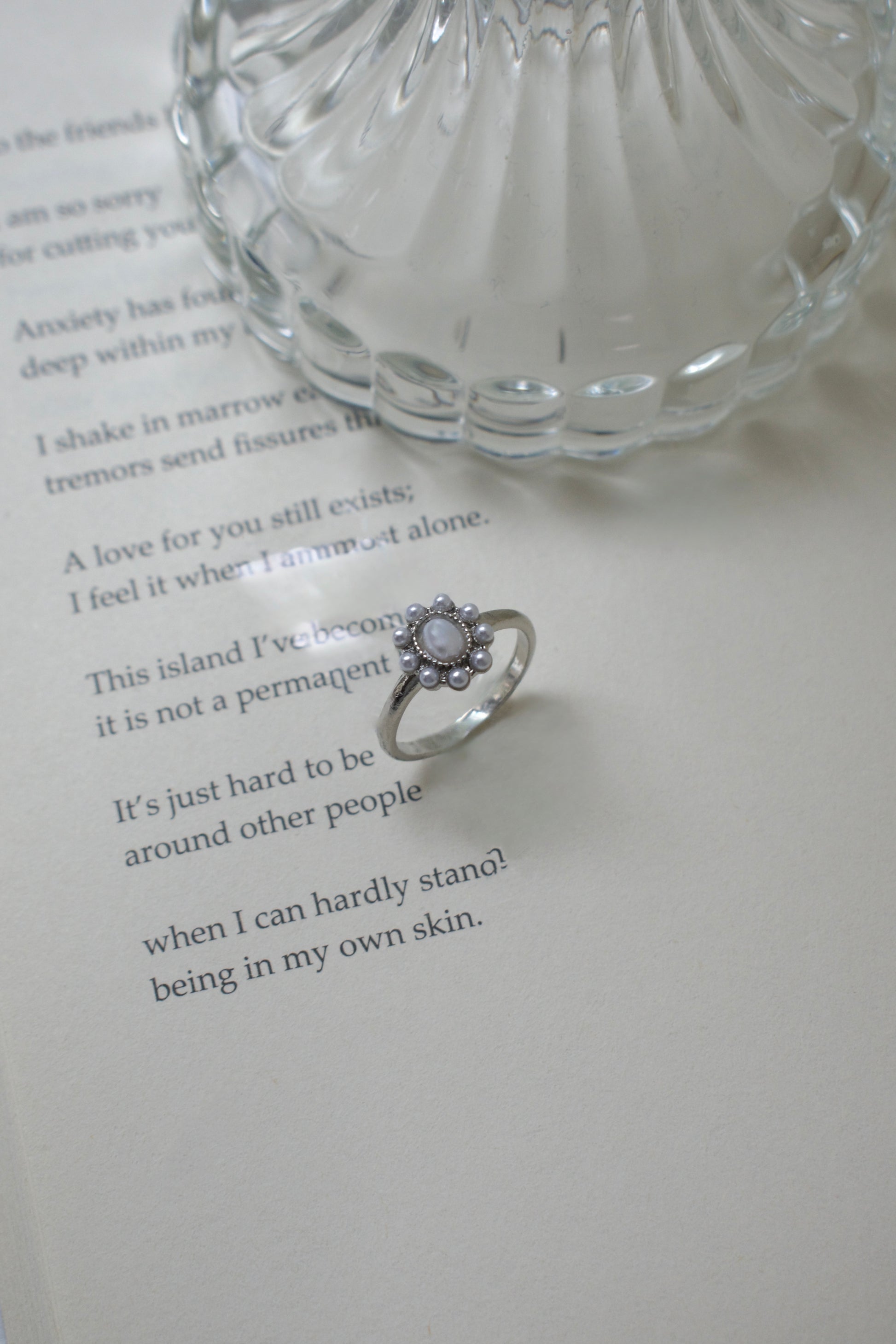 The Pearly Pearl Ring