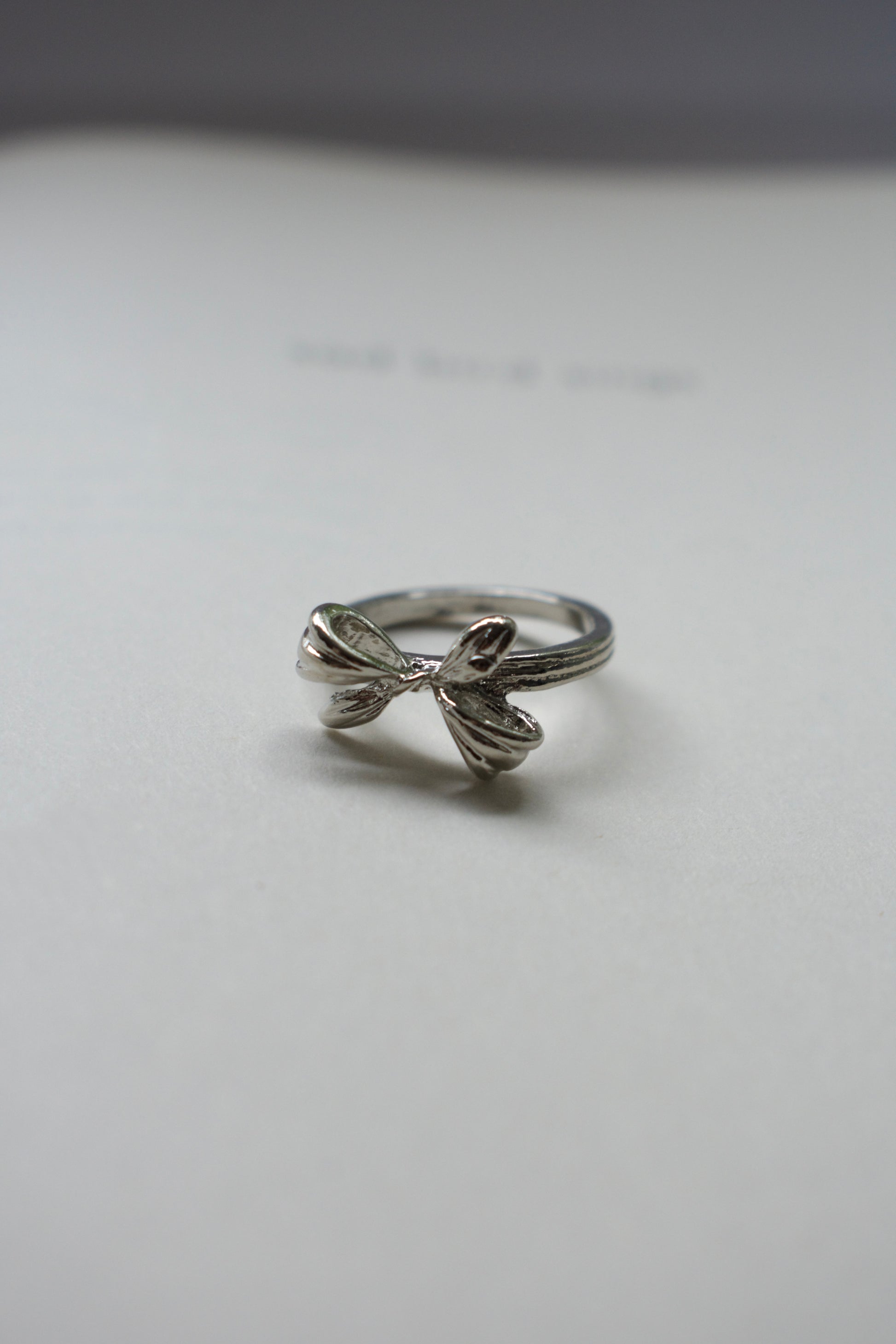 The Pretty In A Bow Ring