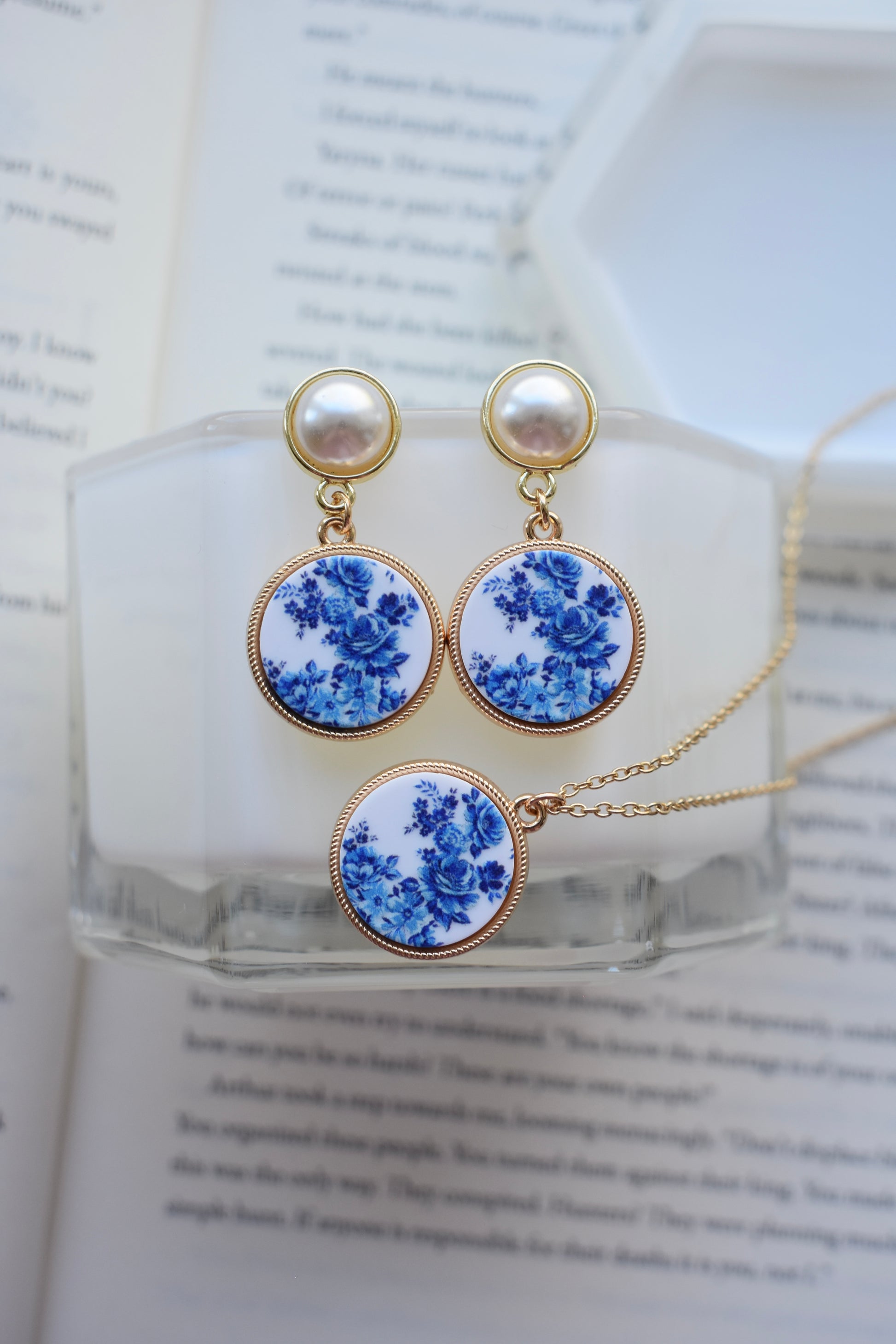 Lily's Charm Choice - Necklace