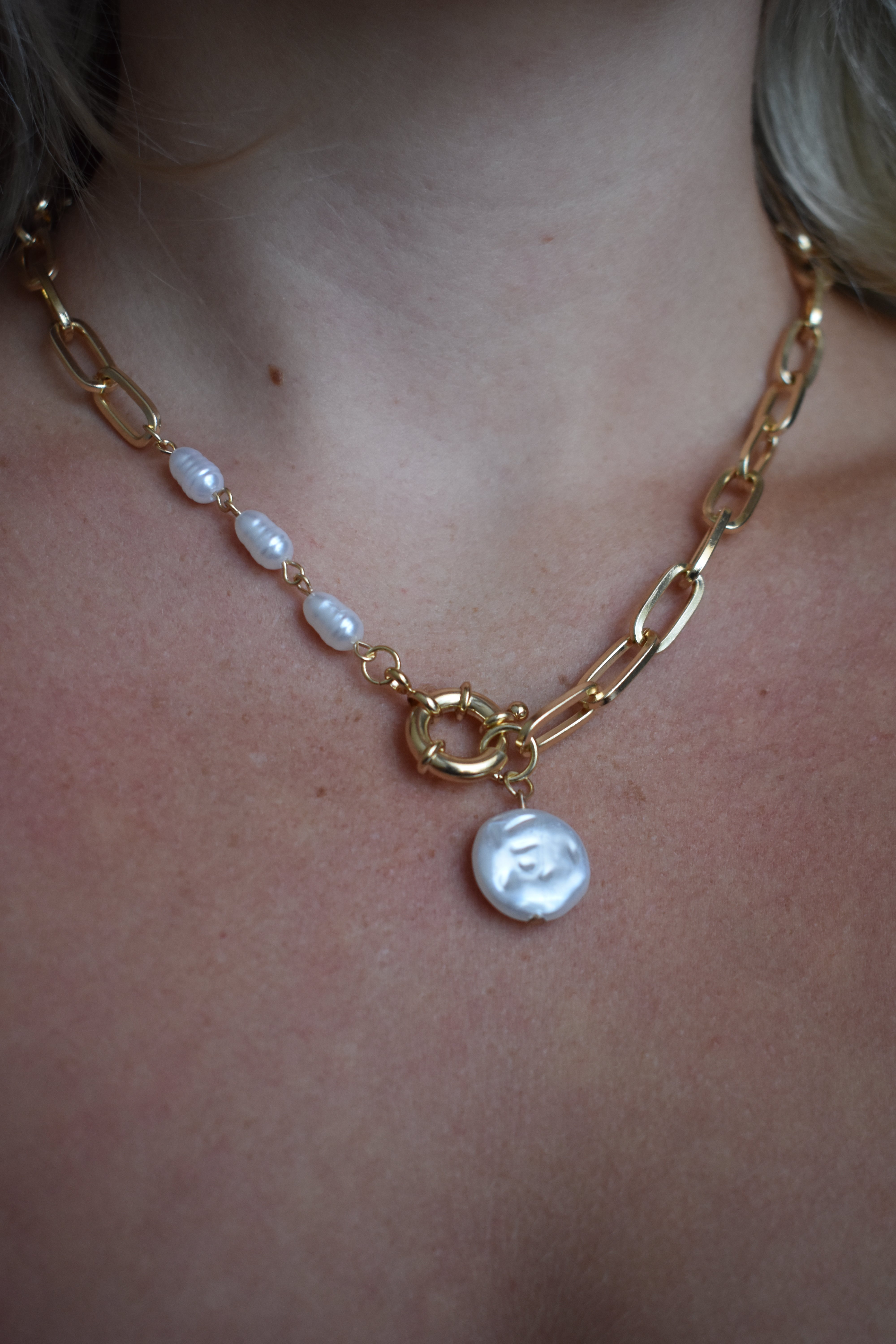 Pearls & Gold Necklace